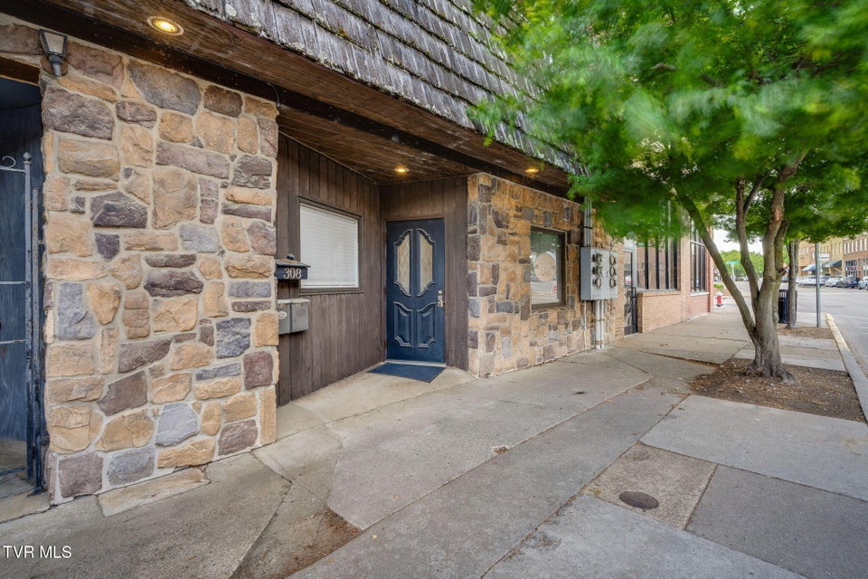 Photo #2: 308 Sullivan Street