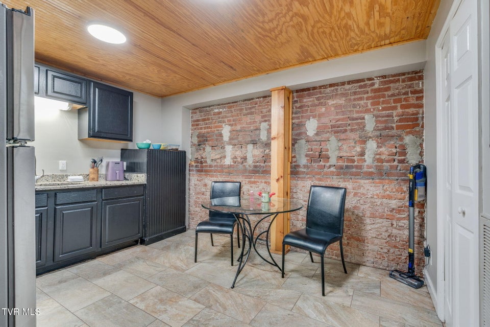 Photo #29: 308 Sullivan Street