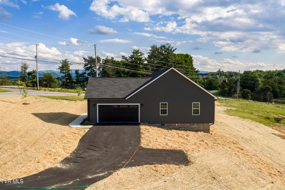 Photo #58: 95 Sand Valley Road
