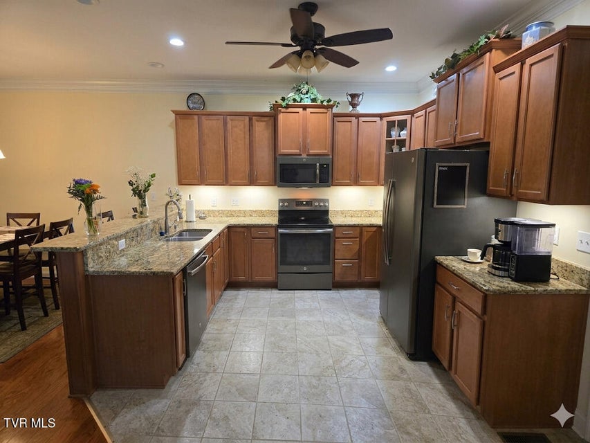 Photo #15: 11579 Meadowood Drive