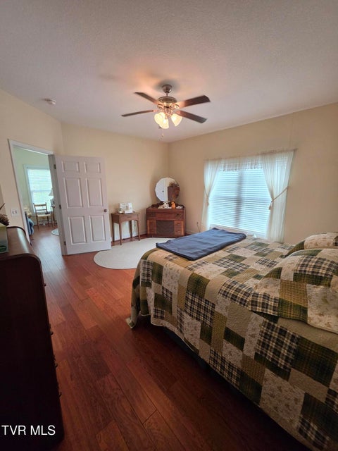 Photo #21: 11579 Meadowood Drive