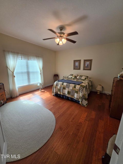 Photo #22: 11579 Meadowood Drive