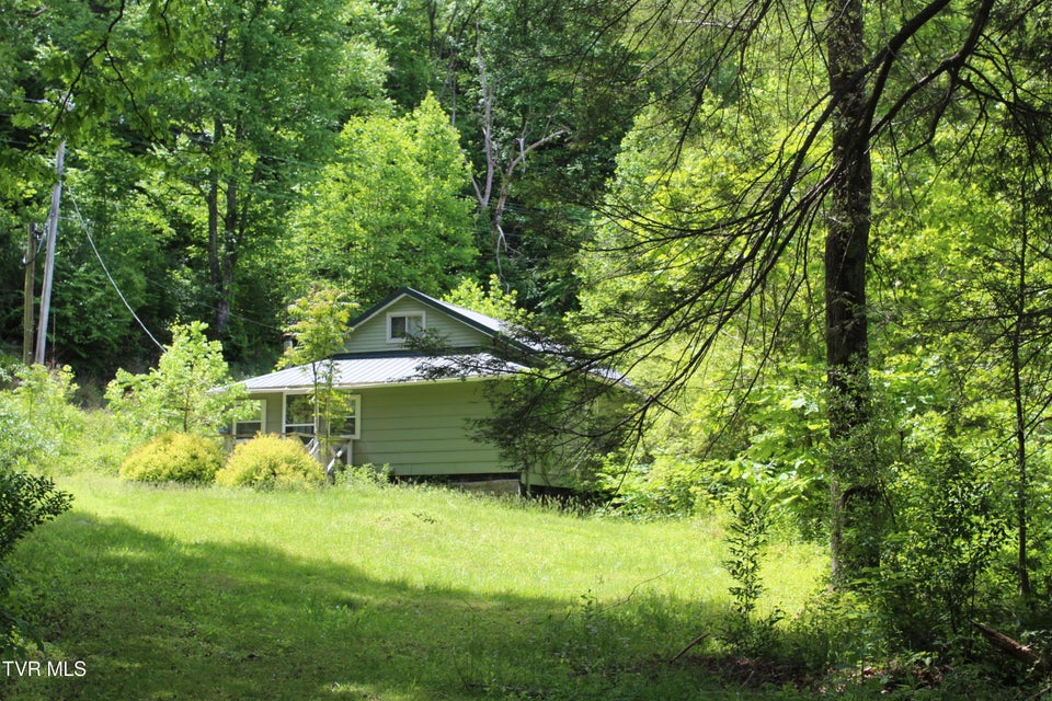 Photo #4: 490 & 484 State Route 606 