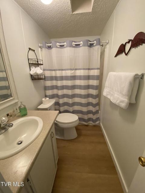 Photo #29: 21570 Alvarado Road