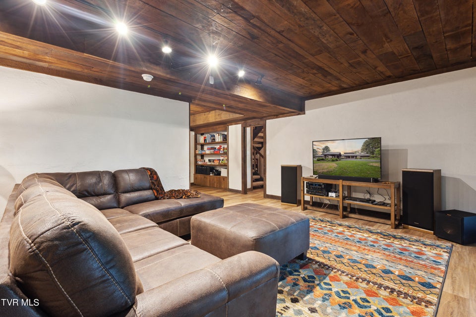 Photo #39: 72 Fairway Drive