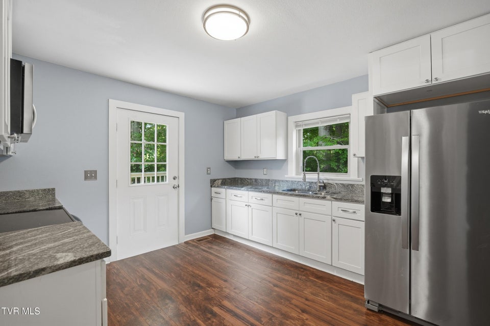 Photo #9: 1516 Rock Rose Road