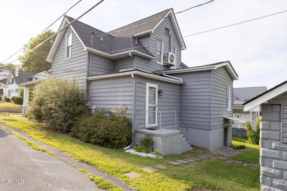 Photo #30: 615 Holston Avenue