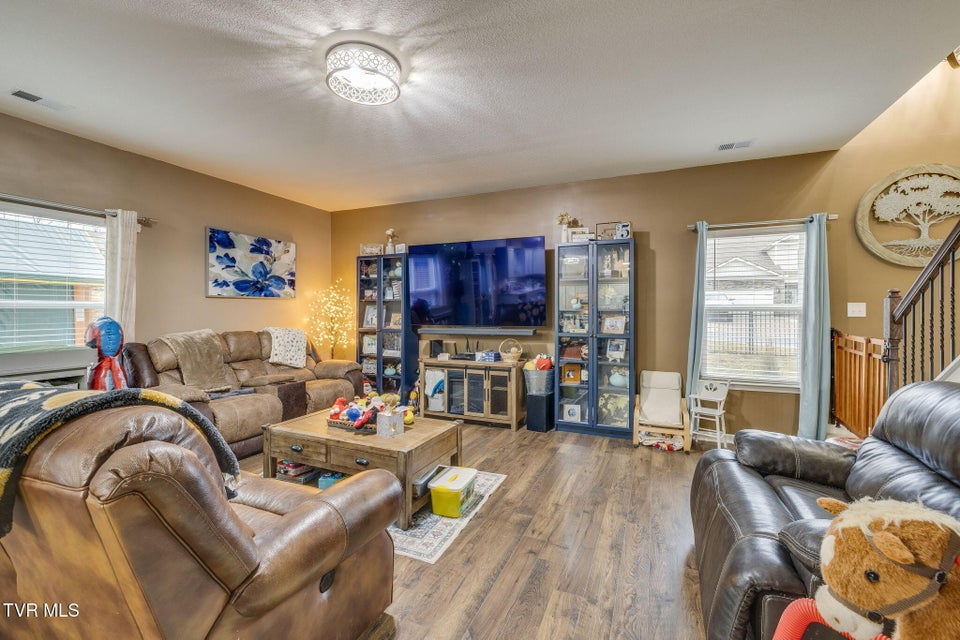 Photo #11: 2330 Evarts Hill Drive