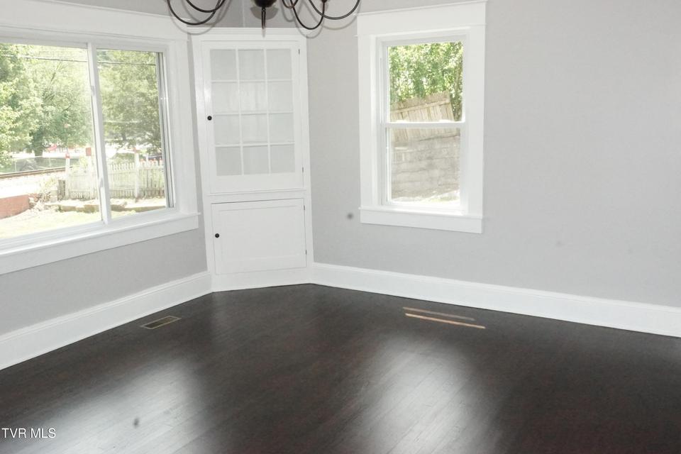 Photo #12: 460 Park Street