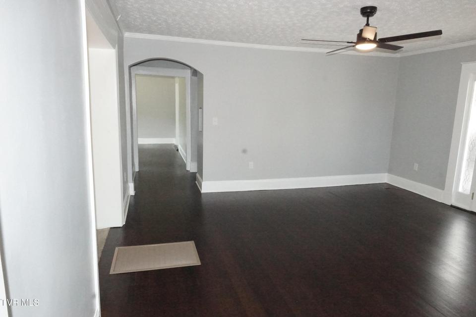 Photo #24: 460 Park Street