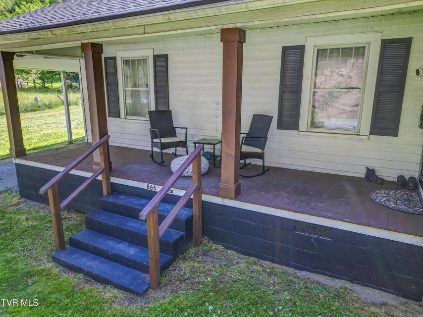 Photo #3: 865 Shelleys Road