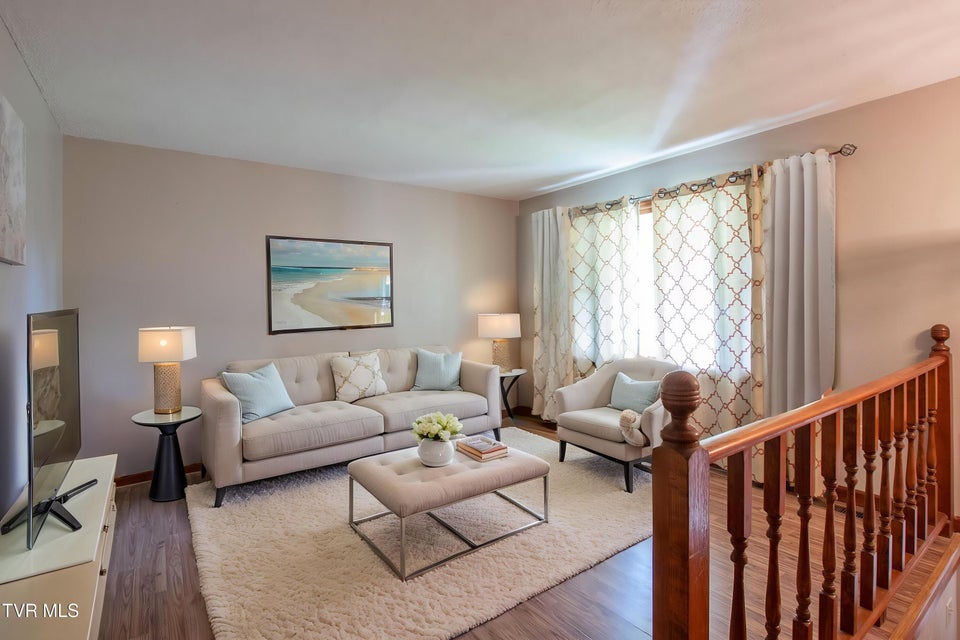 Photo #13: 22234 Pinebrook Drive