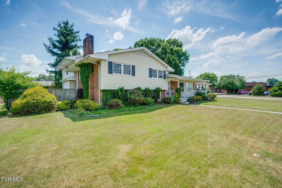 Photo #3: 1801 Hermitage Drive