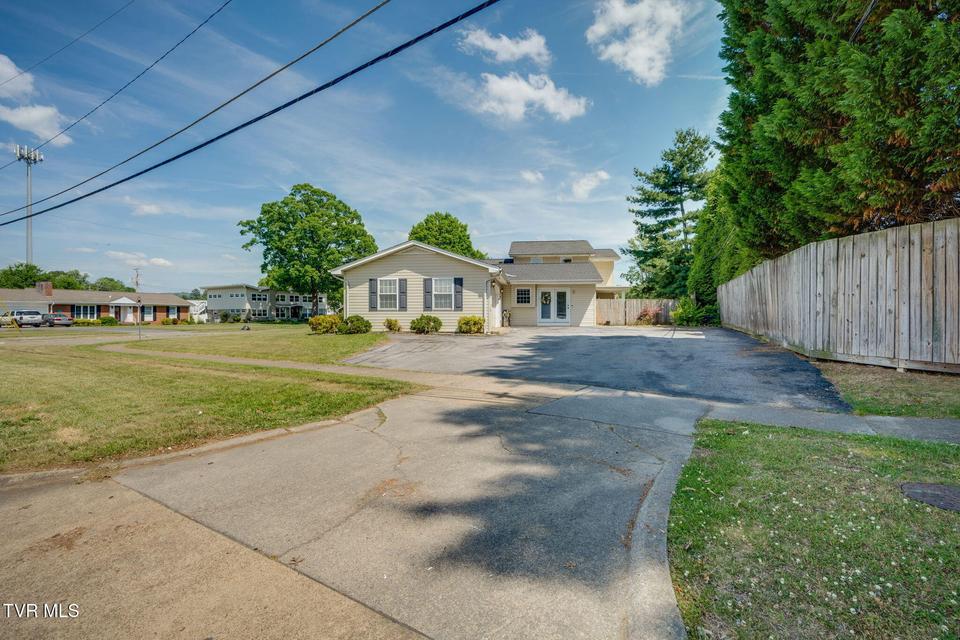 Photo #46: 1801 Hermitage Drive