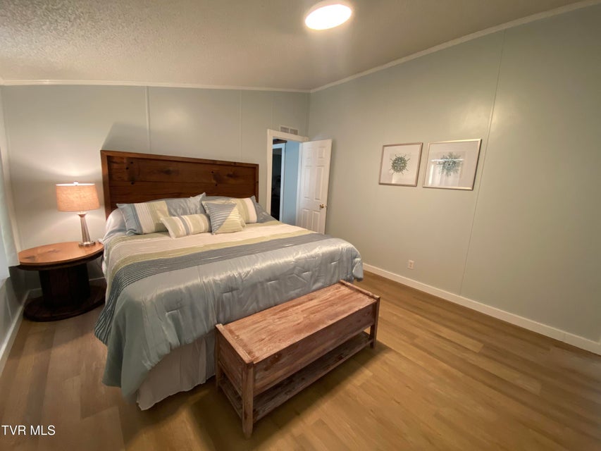 Photo #25: 21570 Alvarado Road
