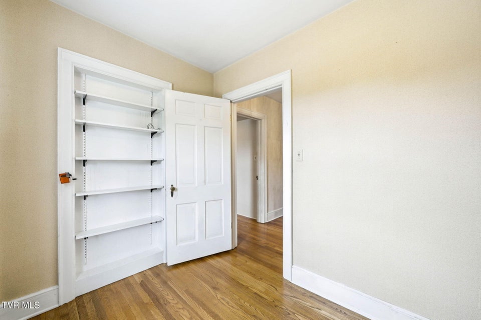 Photo #32: 1700 Overhill Road