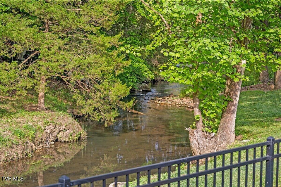Photo #8: 375 Middle Creek Road