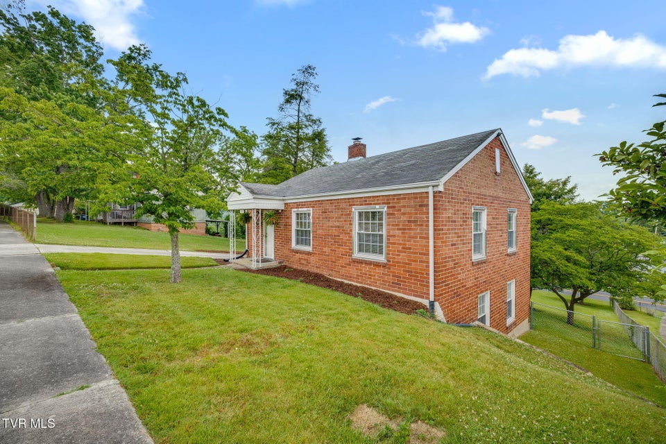 Photo #2: 110 Park Drive