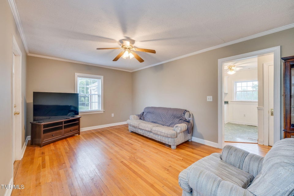 Photo #4: 110 Park Drive