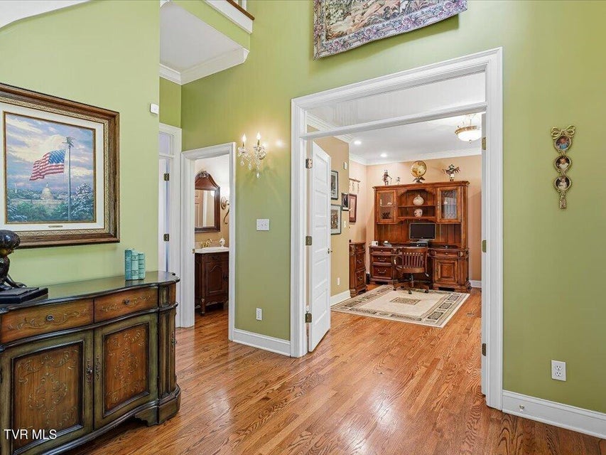 Photo #8: 1881 Pointe Drive