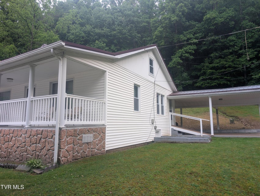 Photo #3: 9912 Sandlick Road