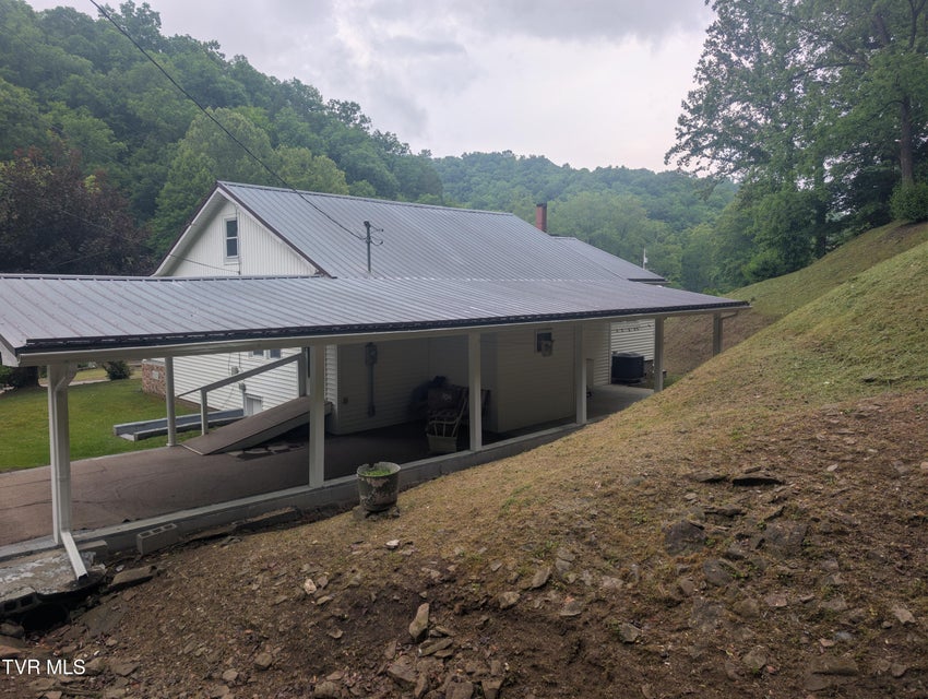 Photo #5: 9912 Sandlick Road
