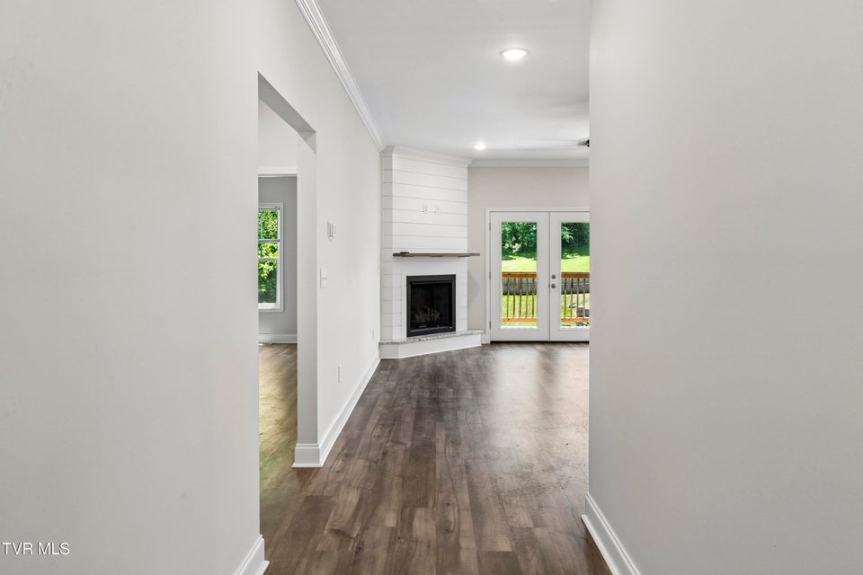 Photo #3: 285 Warrior Drive