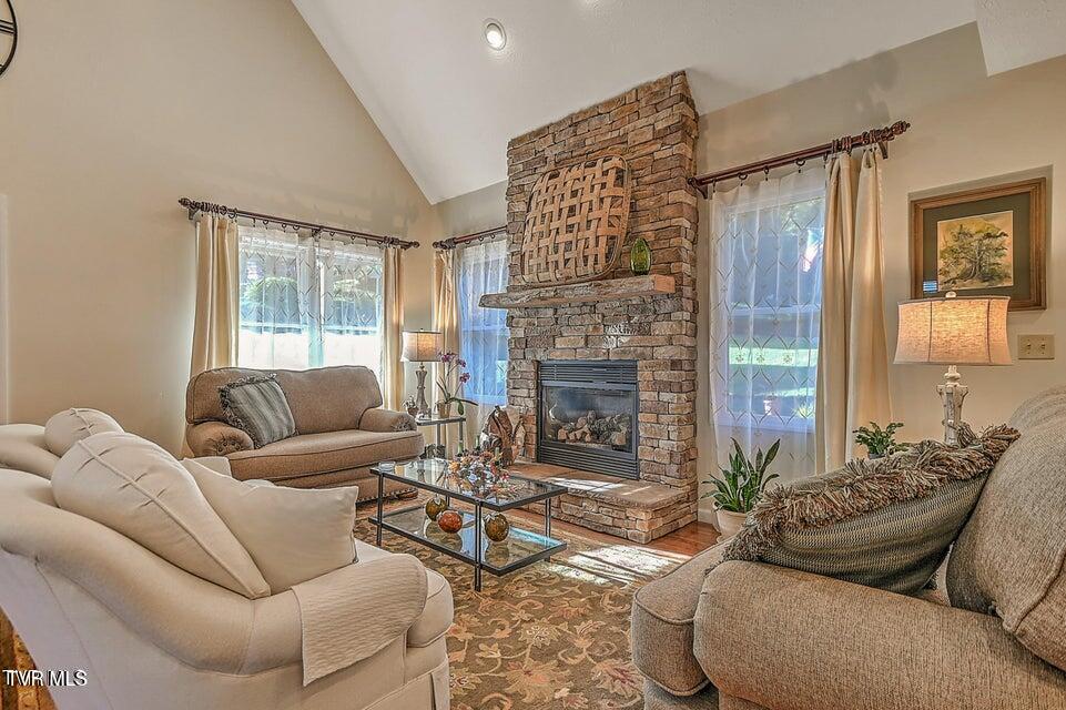 Photo #8: 122 Orchard Meadows Lane