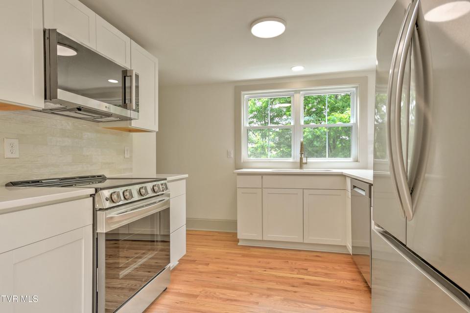 Photo #13: 268 Cherokee Road