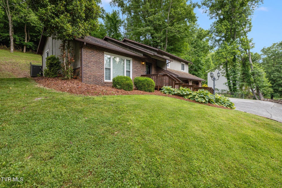 Photo #5: 707 Lazywood Drive