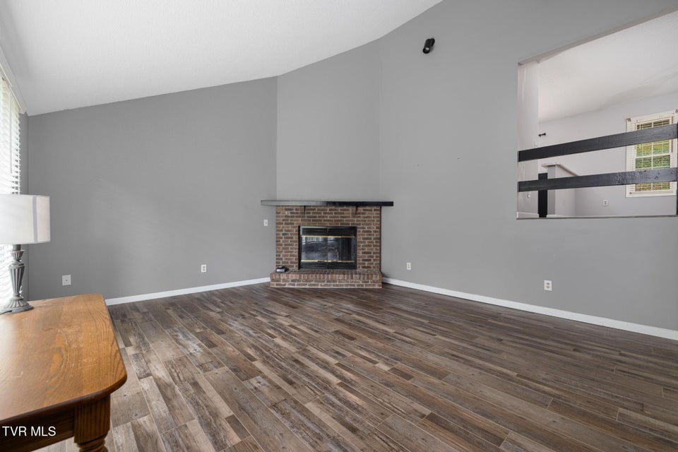 Photo #15: 707 Lazywood Drive