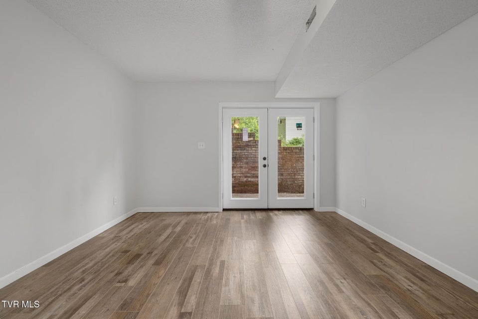 Photo #44: 707 Lazywood Drive
