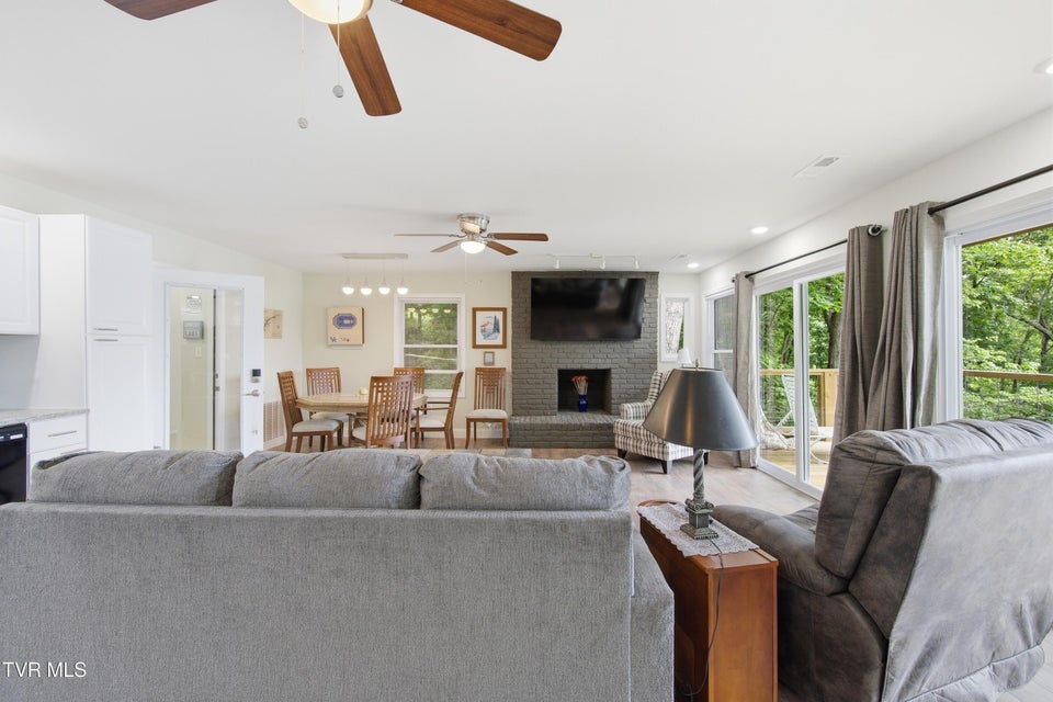 Photo #7: 22125 Driftwood Lane