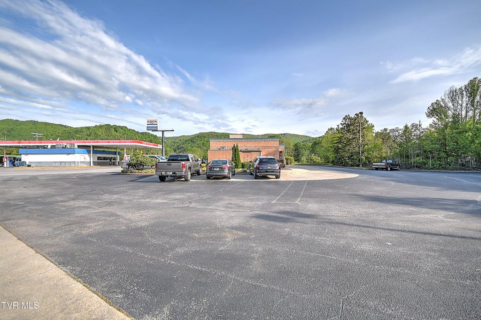 Photo #57: 1502 N Main Ave Avenue