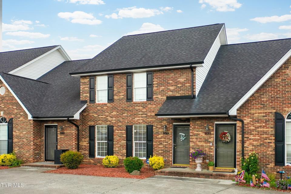 Photo #28: 1723 Blakewood Court