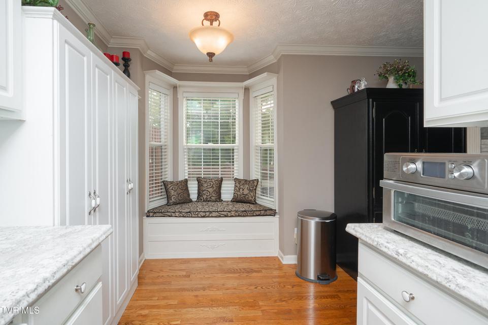 Photo #8: 1723 Blakewood Court