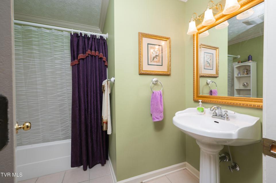 Photo #11: 1723 Blakewood Court