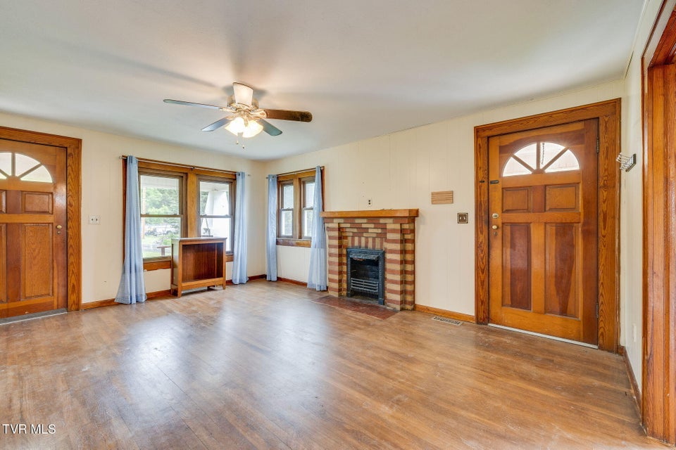 Photo #7: 104 Pond Springs Road