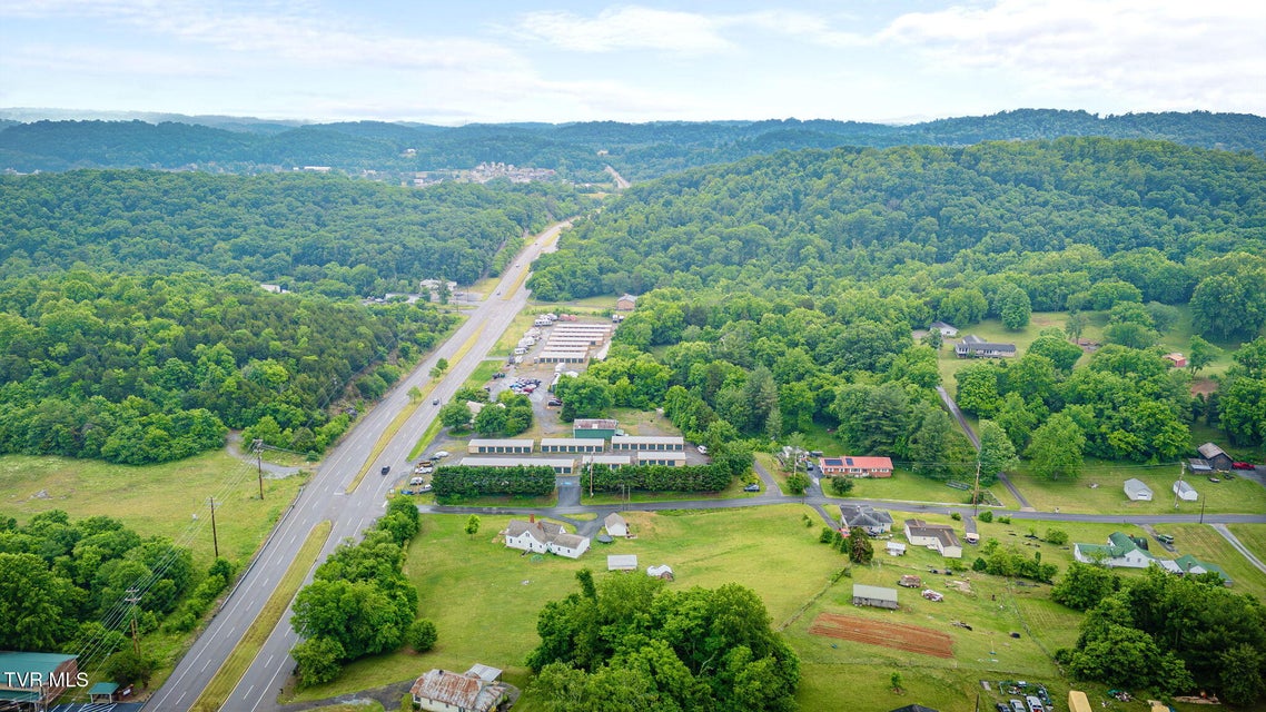 Photo #37: 104 Pond Springs Road