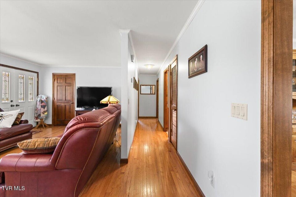 Photo #9: 120 Maple Lane