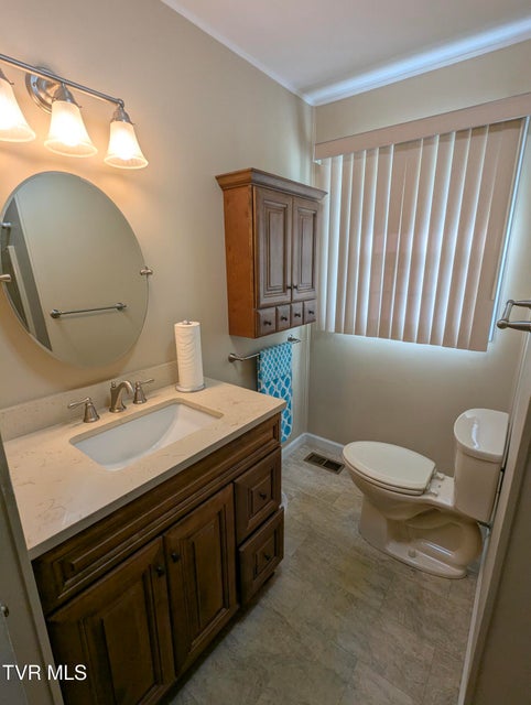 Photo #4: 329 Kay Avenue