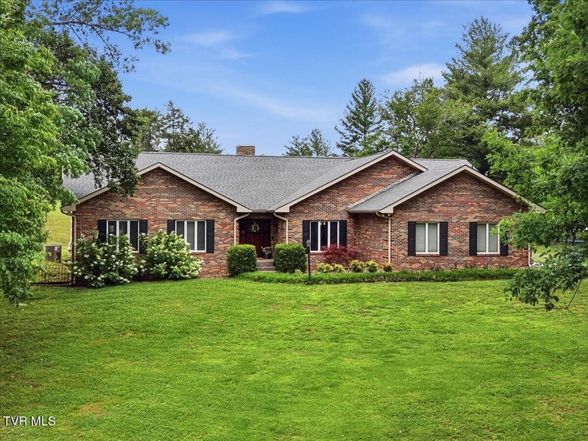 Photo #67: 165 Fairway Drive