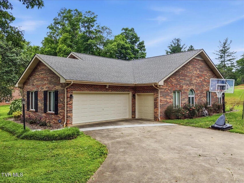 Photo #69: 165 Fairway Drive
