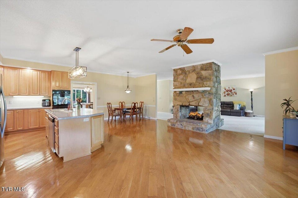 Photo #9: 165 Fairway Drive