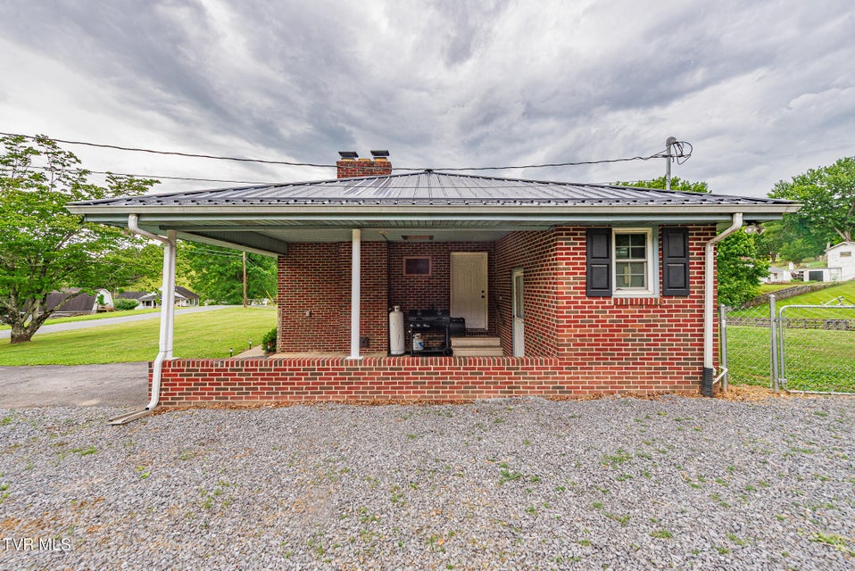Photo #32: 1115 Qualls Road