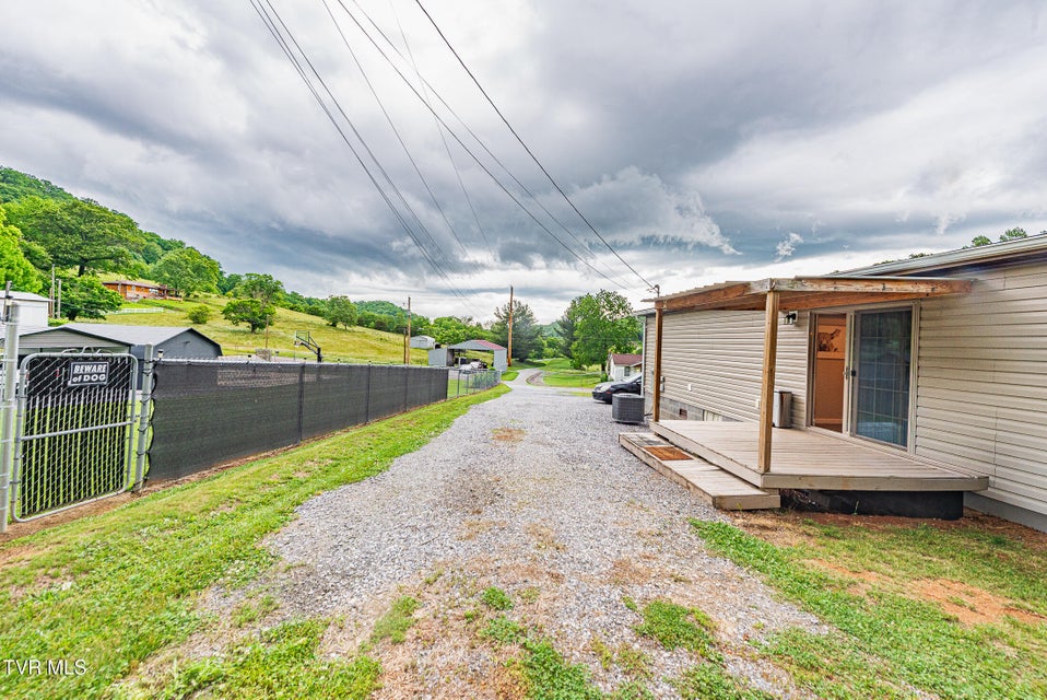 Photo #29: 125 Fern Lane