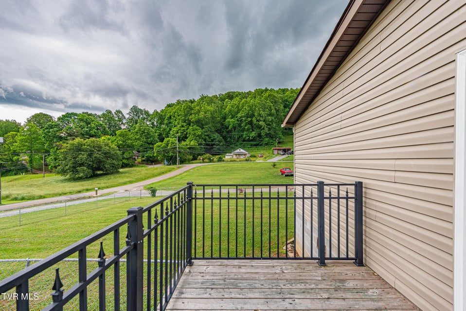 Photo #31: 125 Fern Lane
