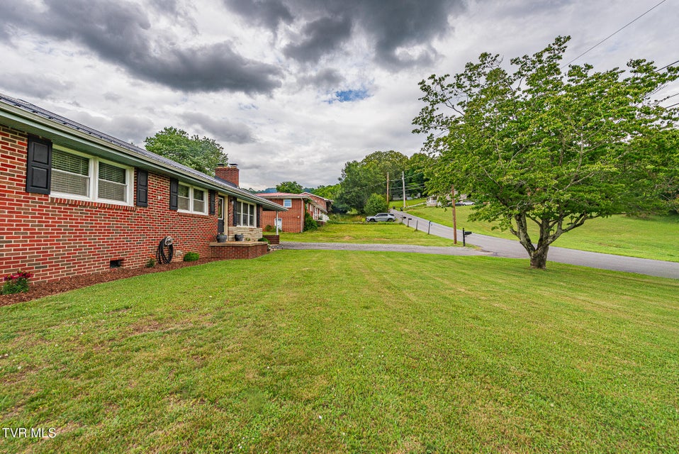 Photo #31: 1115 Qualls Road