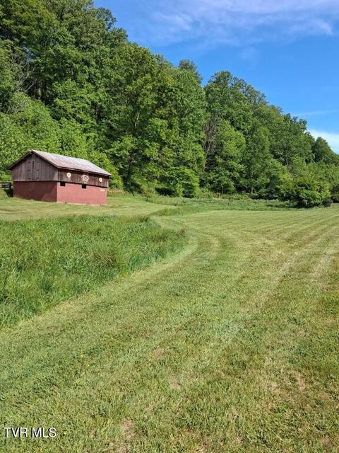 Photo #31: 451 Heaton Creek Road
