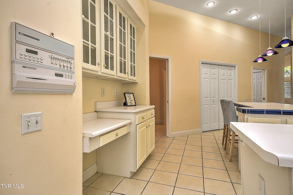 Photo #20: 1316 White Street